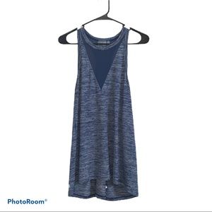 Athleta Utopia Tank Top Size Medium